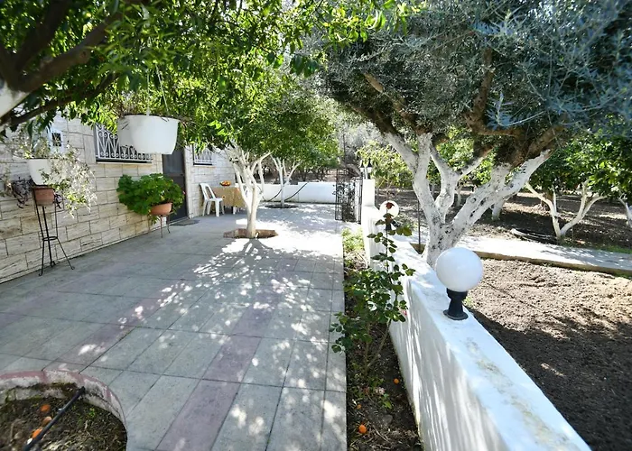 Kavalino Feriehus Kolymbia